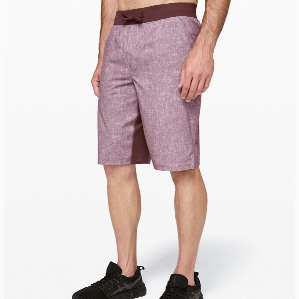 Men’s Lululemon 11” Lined Short